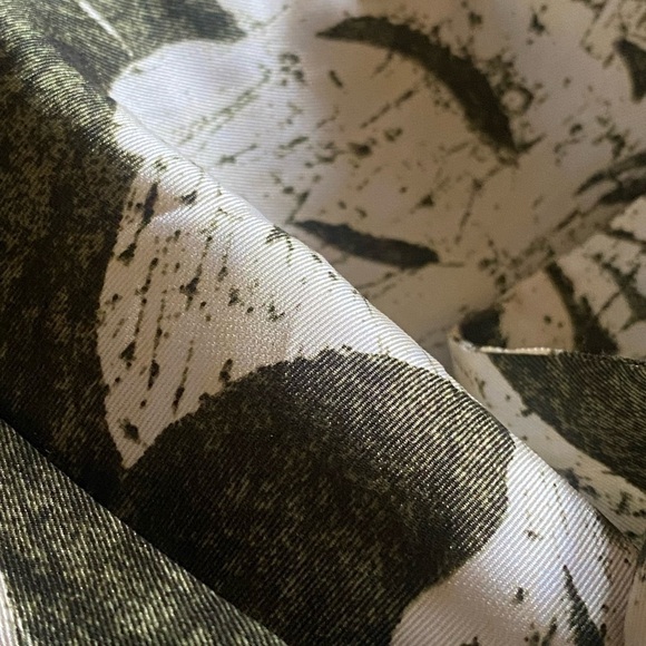 LAUREN RALPH LAUREN Safari Jumpsuit Palm Print Green/Cream Woman’s Size 16 NWOT - Picture 11 of 15